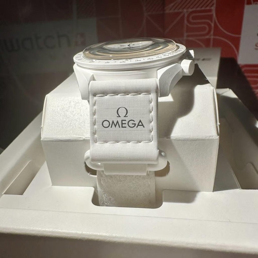 Swatch MoonSwatch Speedmaster White Chronograph Watch - Picture 3 of 10